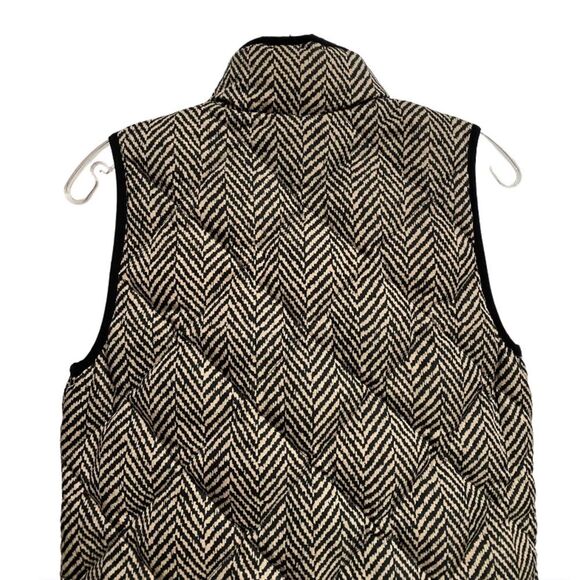 J. Crew Herringbone Down Feathers Vest Women Size XS Quilted Black Cream Preppy - Picture 9 of 14